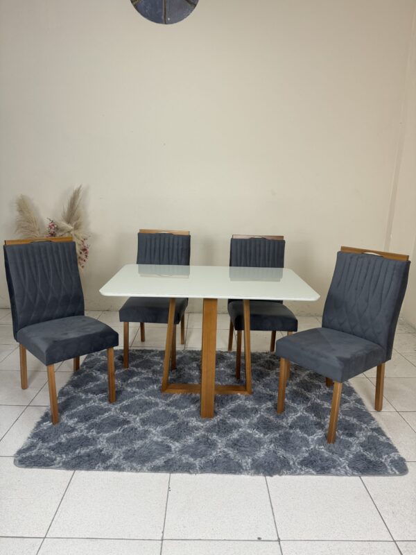 Mesa Pedro 120x80 off white com 4 cadeiras Genova cinza grafite
